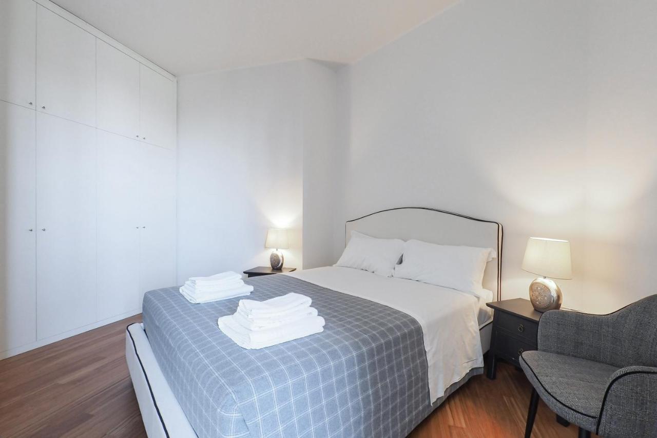 Duomo Luxury Apartment IV Milán Exterior foto